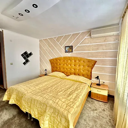 ホテル Family The Golden Fish ソゾポル