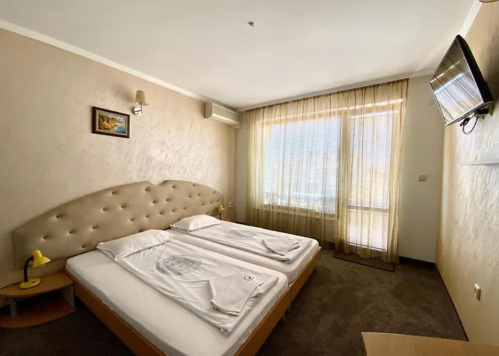 Hotel Family The Golden Fish 3*