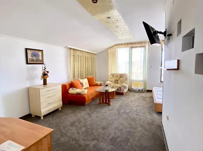 Hotel Family The Golden Fish 3*