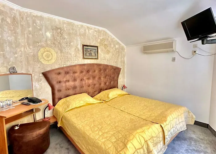 Hotel Family The Golden Fish 3*