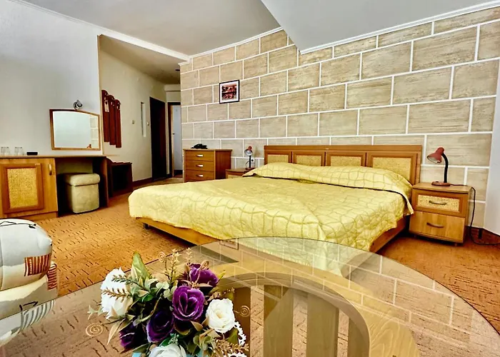 Hotel Family The Golden Fish