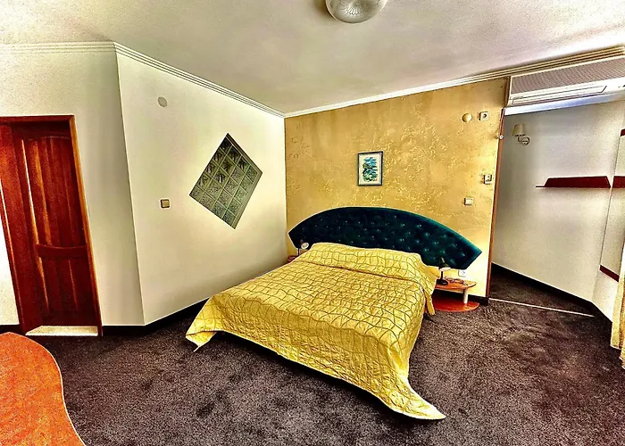 Hotel Family The Golden Fish