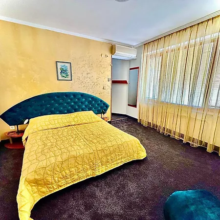 Family The Golden Fish