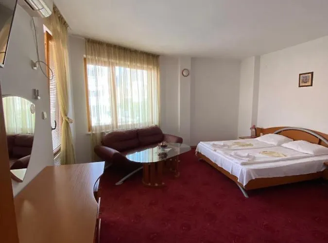 Family The Golden Fish 3*